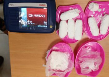 Uber driver, 2 traffickers arrested with cocaine at Lagos airport