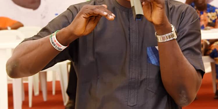 Despite Election Loss, Aspirant Empowers 500 Constituents