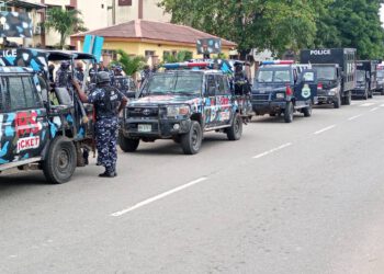 LAGOS POLICE ENGAGE IN SHOW OF FORCE TO REINFORCE LAW AND ORDER