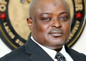 LAGOS STATE CHAPTER OF APC PROFESSIONAL WOMEN COUNCIL FELICITATES WITH OBASA @50