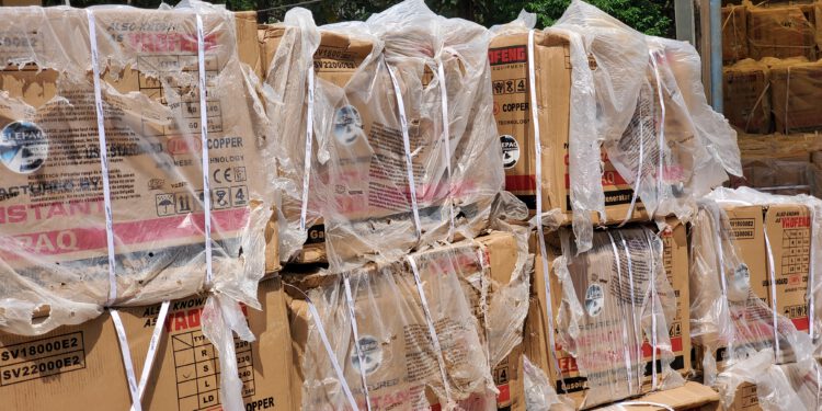 Primary Healthcare: Oyo Government Presents Generators to 351 PHCs