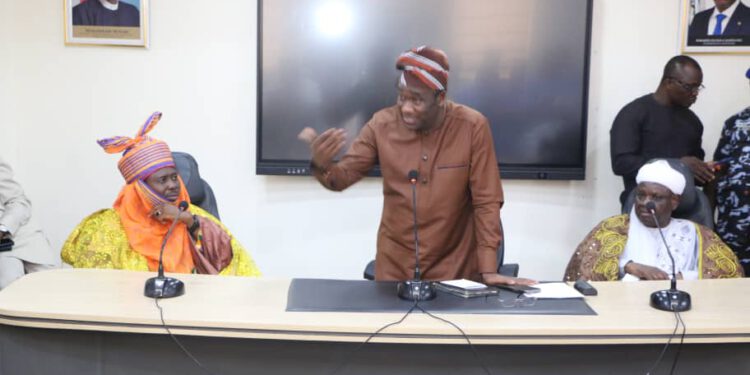 SANWOOLU-HAMZAT RE-ELECTION BID: LAGOS AREWA COMMUNITY RE-ECHOES TOTAL SUPPORT