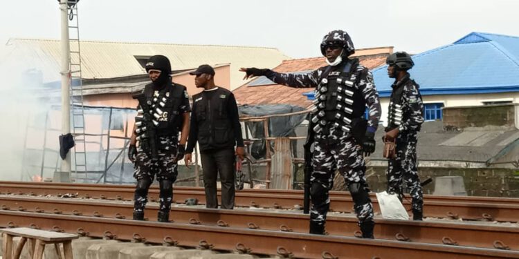 LAGOS SECURITY: SHANTIES, ILLEGAL SQUATTERS SACKED FROM FAGBA RAILWAY CORRIDOR