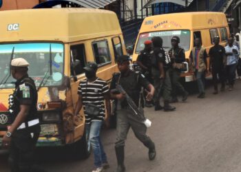 ZERO TOLERANCE FOR TRAFFIC MESS AS TASKFORCE DISLODGE GRIDLOCK CAUSED BY COMMERCIAL TRANSPORTERS IN IYANA-IPAJA