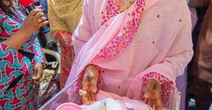 FIRST LADY OLUREMI TINUBU CON WELCOMES BABY OF THE YEAR