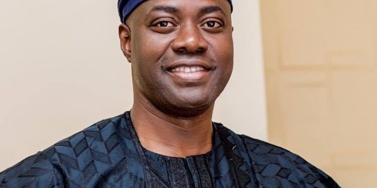 Oyo Govt. Converts 1,591 Local Govt Ad-hoc Workers To Permanent Staff