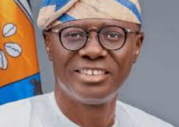 FIRST LADY TINUBU CELEBRATES GOVERNOR SANWO-OLU’S 60TH BIRTHDAY