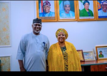 TINUBU AGAIN 2027: DG AREWA COMMUNITY SOUTHWEST VISITS REP KAFILAT OGBARA AT THE GREEN CHAMBERS: DROPS ABAT AGAIN SLOGAN
