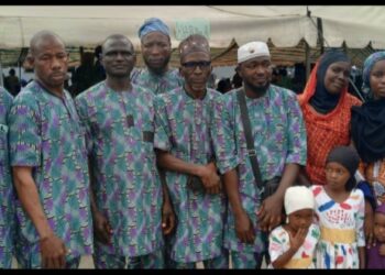 RENEWED HOPE CASH SUPPORT INITIATIVE: AREWA COMMUNITY LAUDS ALIMOSHO COUNCIL BOSS