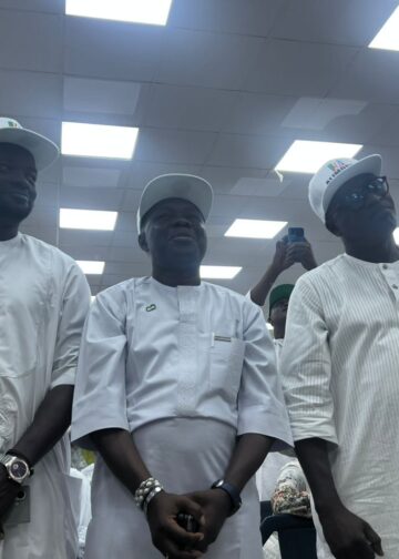 APC: Alimosho Leaders seal unity pact with consensus candidates ahead of legislative polls